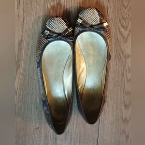Coach Leather Stain Skin Flat Shoes Sz 7.5 B
